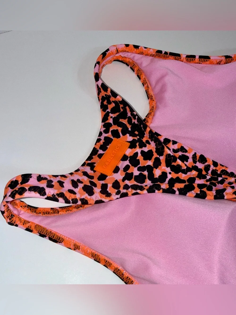 Fabletics women’s zip front  bikini top size L - Picture 5 of 9